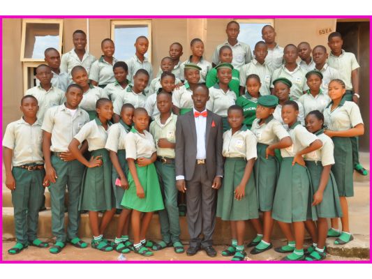 SSS 2C and their Class Counsellor